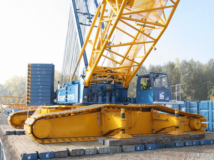 LR 1350 Sarens