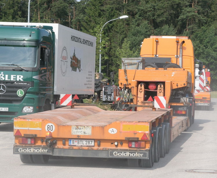 Bautrans Sattelzüge