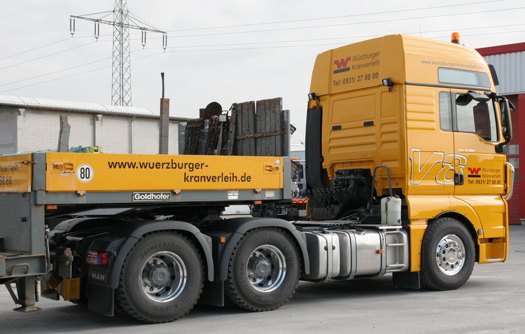 Würzburger Kranverleih MAN TGX 33.680