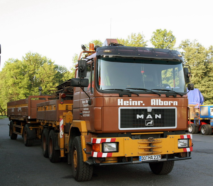 Heinrich Alborn MAN F90 Pritschen-LKW