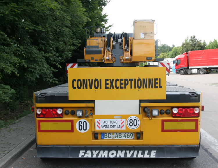 Heckansicht OST Faymonville Auflieger