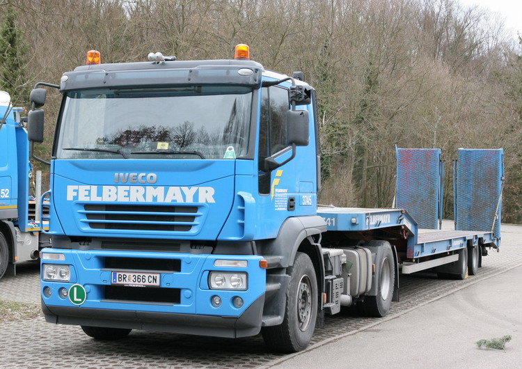 Felbermayr Iveco Trakker 