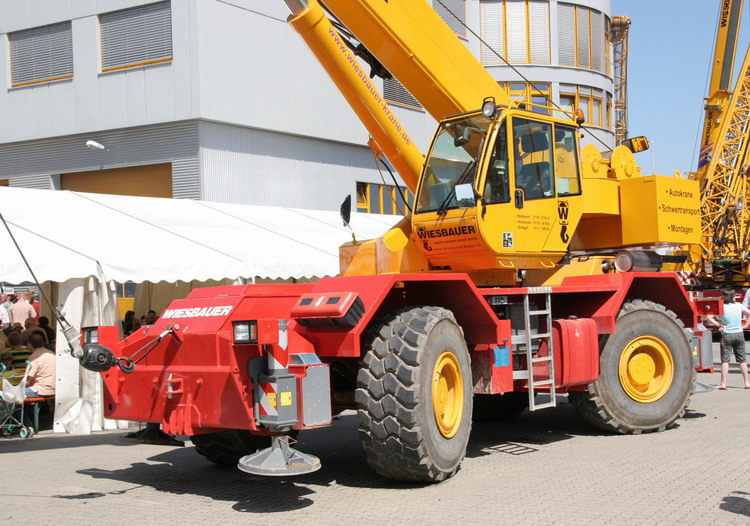 Wiesbauer Terex A 600 