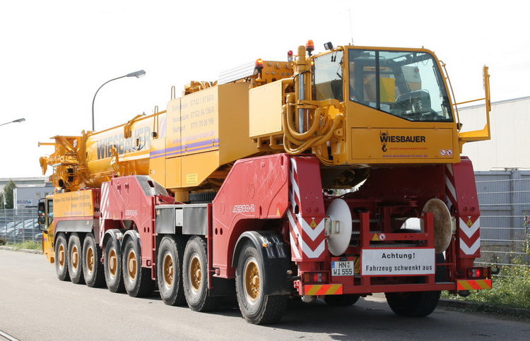 Heckansicht Wiesbauer Terex AC 500-2