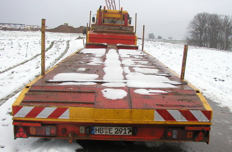 Scania 143 H 450 mit Semiauflieger Kronschnabel-Franke