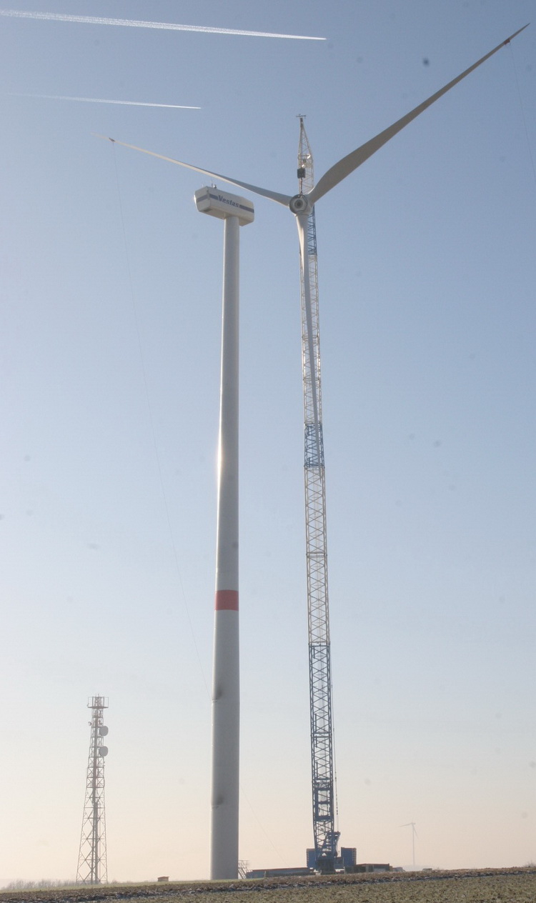 Flügelsternmontage an einer Vestas WKa