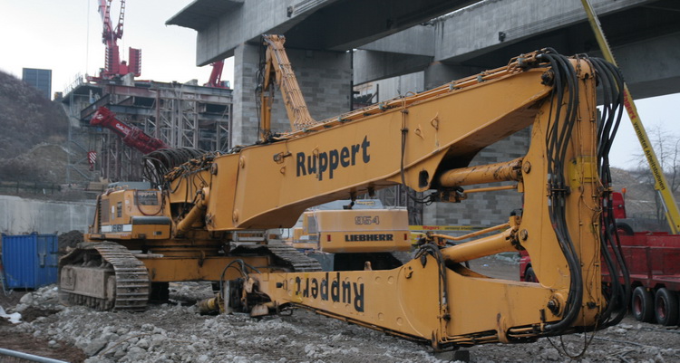 Liebherr Großbagger