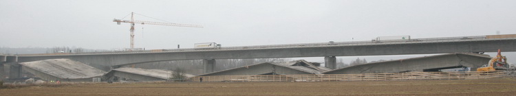 Brückenruine Autobahnbrücke Randersacker