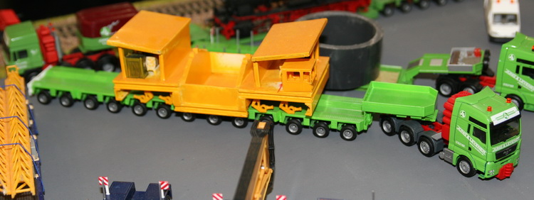 Alexander Tillmann: Transport eines Schlacke-Transporters