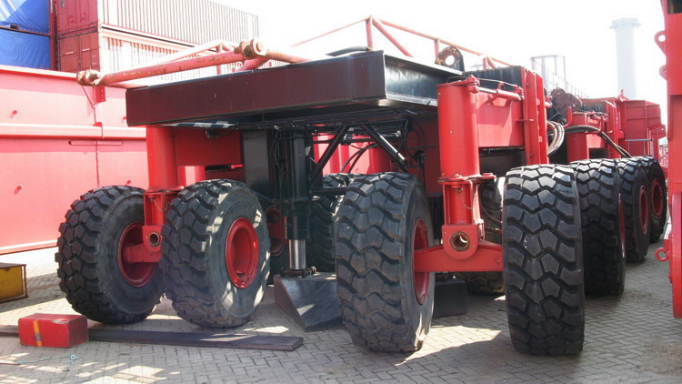 Mammoet Ballastwagen
