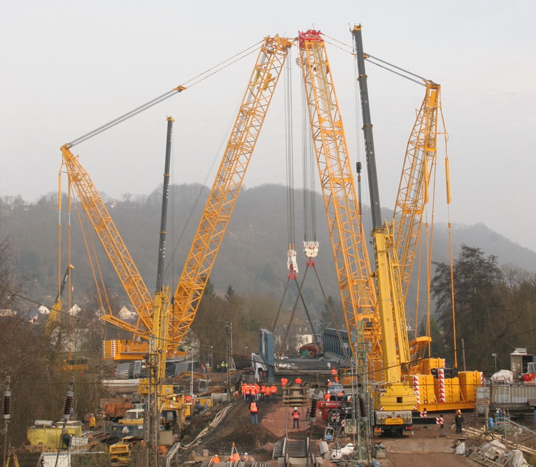 Schmidbauer Terex CC 6800 und CC 2400-1