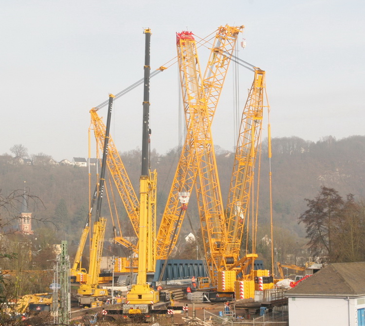 Schmidbauer Terex CC 6800 und CC 2400-1