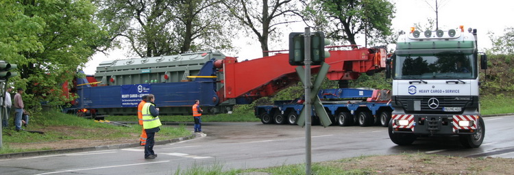 Heavy Cargo + Service  MB Actros 4153