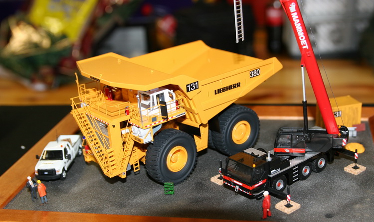 Timo Bachhuber: Liebherr T282B