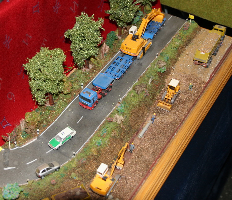 Kurt Koch: Baustellendiorama und Baggertransport