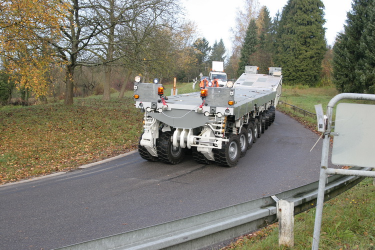 Multilift Scheuerle spmt - Copyright: www.olli80.de