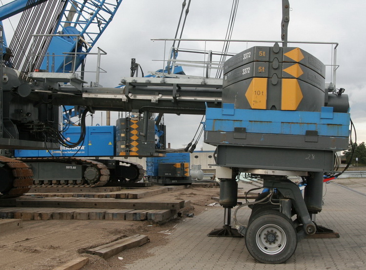 Felbermayr LR 1300 - Copyright: www.olli80.de