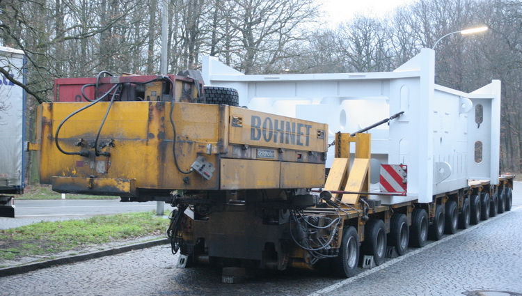 Ein Goldhofer-Auflieger von Bohnet