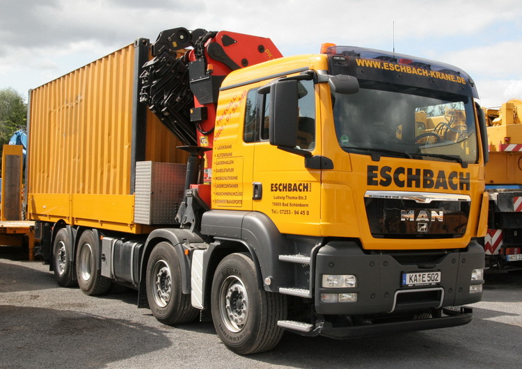 Eschbach MAN TGX Pritschen-LKW - Copyright: www.olli80.de
