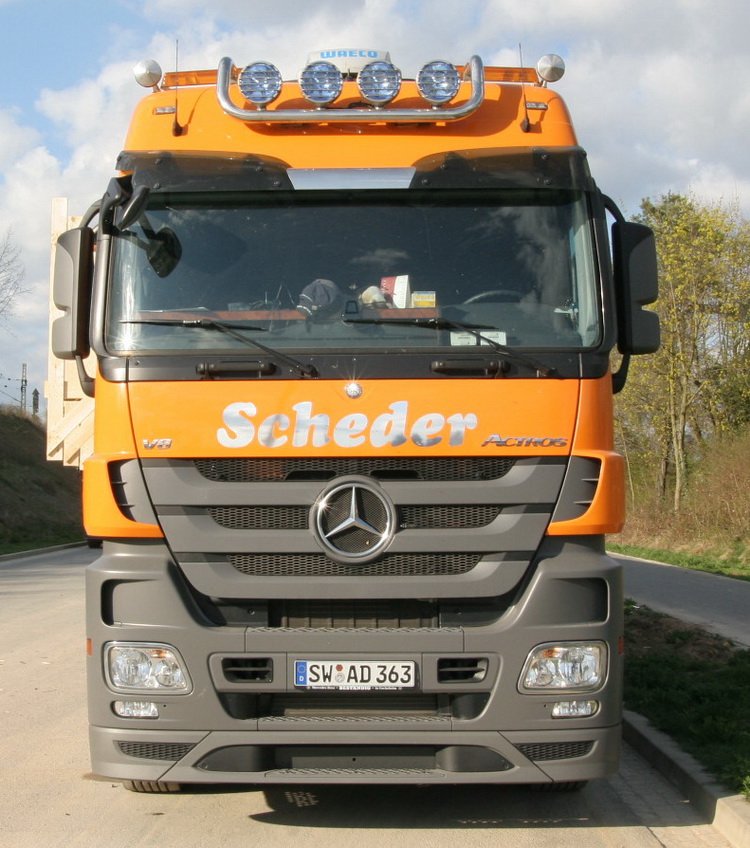Scheder Actros MP III 4160 - Copyright: www.olli80.de