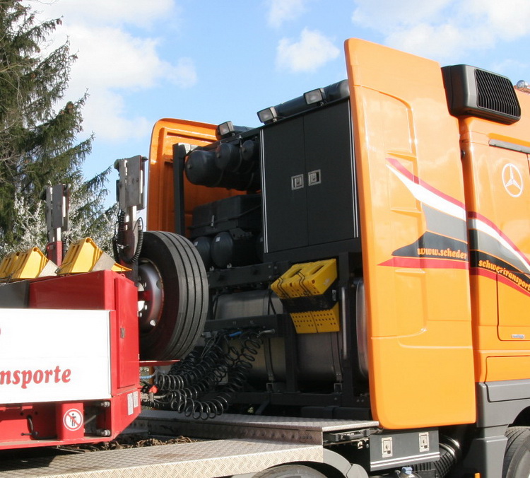 Scheder Actros MP III 4160 - Copyright: www.olli80.de