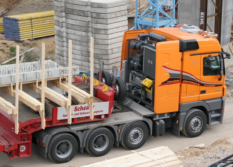 Scheder Actros MP III - Copyright: www.olli80.de