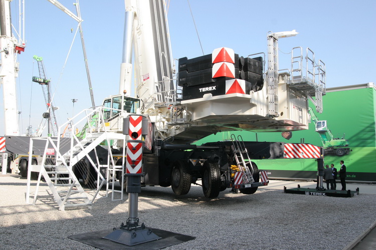 Terex AC 1000 - Copyright: www.olli80.de