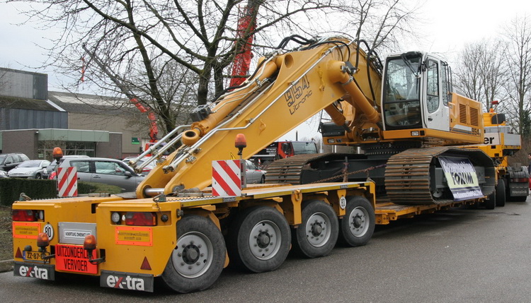 GC v/d Meer Actros mit Goldhofer XLE 6 - Copyright: www.olli80.de