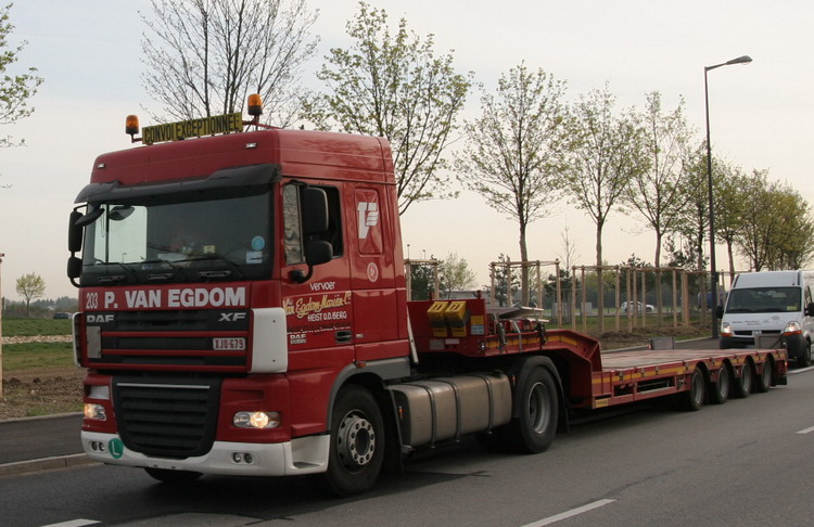 P. van Egdom Daf XF - Copyright: www.olli80.de