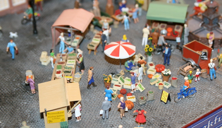 Artur Walz: Frankfurter Wochenmarkt  - Copyright: www.olli80.de