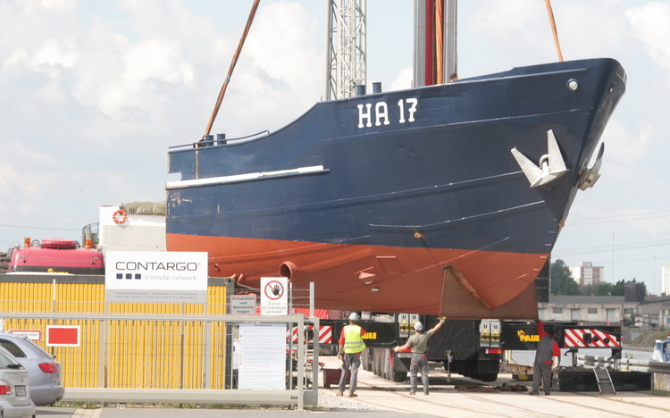 Paule Schiffsverladung - Copyright: www.olli80.de