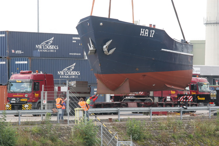 Paule Schiffsverladung  - Copyright: www.olli80.de