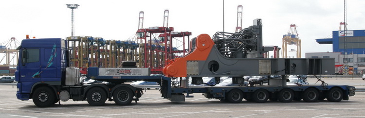 Hitachi EX 3600 - Copyright: www.olli80.de