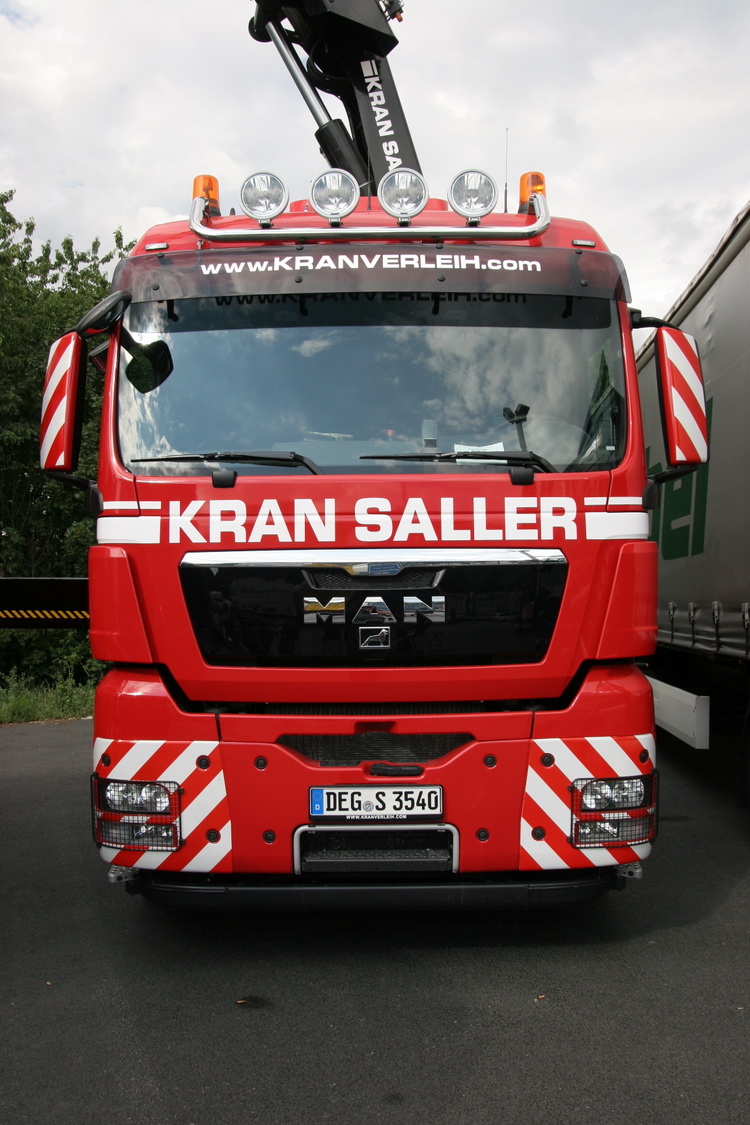 Saller MAN TGX 33.540 mit Hiab 422 - Copyright: www.olli80.de