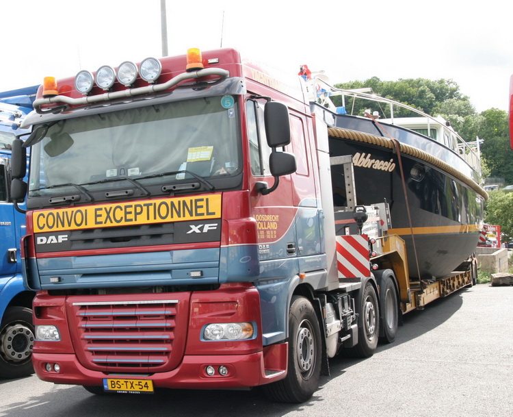 Loosdrecht DAF XF - Copyright: www.olli80.de