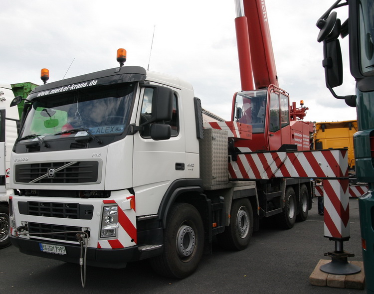 Volvo FM 440 Kranverleih Merkel - Copyright: www.olli80.de