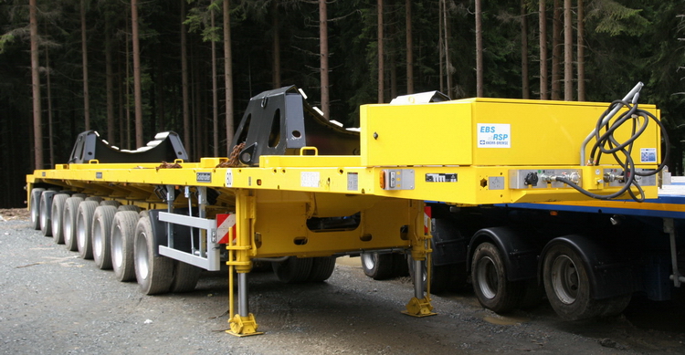 Eisele LTM 11200-9.1 Masttransporter - Copyright: www.olli80.de