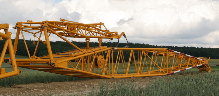 Sarens LR 1600/2 Mastspitze  - Copyright: www.olli80.de