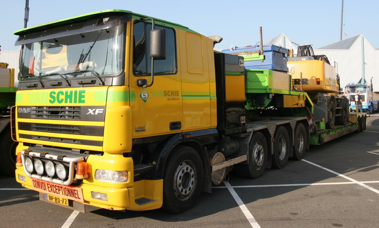 Van Schie DAF XF  - Copyright: www.olli80.de