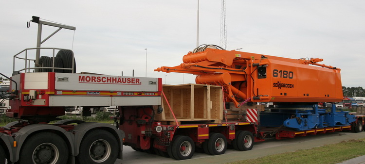 Morschhäuser MB Actros 4160 mit Sennebogen 6180 - Copyright: www.olli80.de