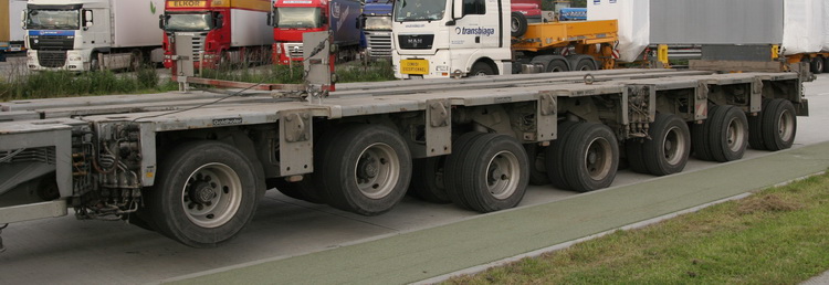 TSB MAN TGX 41.680 mit Goldhofer THP - Copyright: www.olli80.de