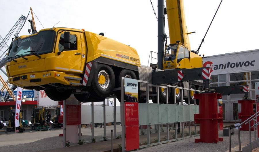 Manitowoc Grove GMK 6400 - Copyright: www.olli80.de