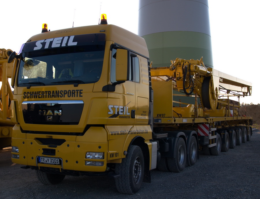 Steil MAN TGX mit Ballastauflieger - Copyright: www.olli80.de