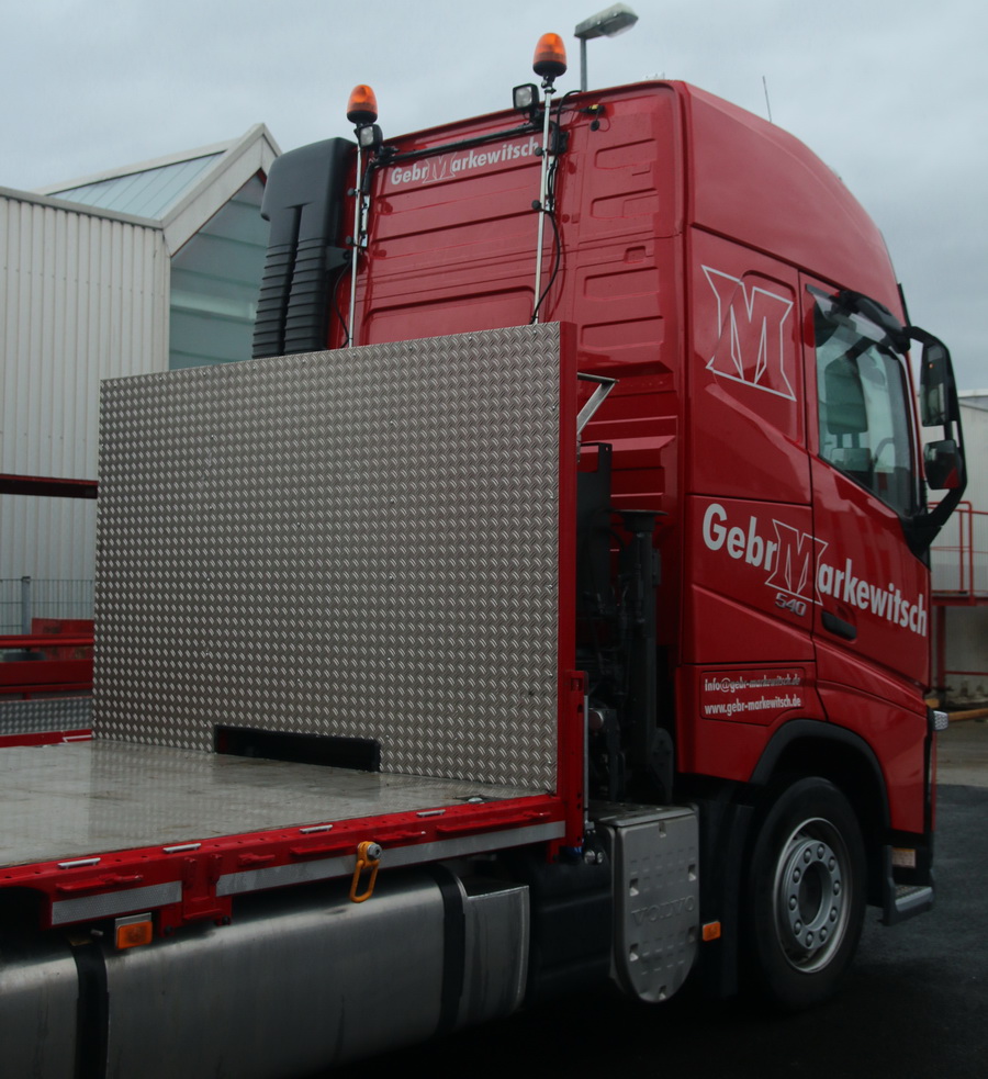 Gebr. Markewitsch Volvo FH 540 mit MKG Ladekran - Copyright: www.olli80.de