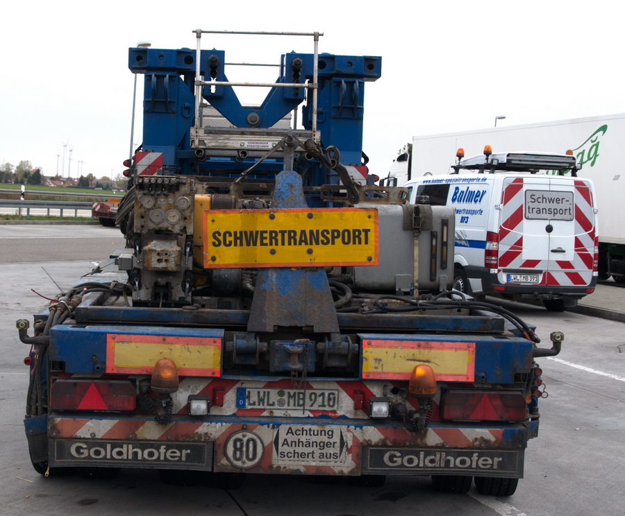 Balmer MB Actros mit Goldhofer Turmtransportausrüstung - Copyright: www.olli80.de