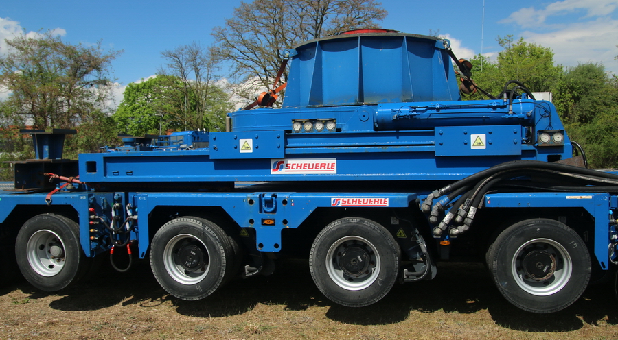 Antriebsachsen Daher-NCS Scheuerle Interkombi mit Antriebseinheit - Neue Heuler - Copyright: www.olli80.de