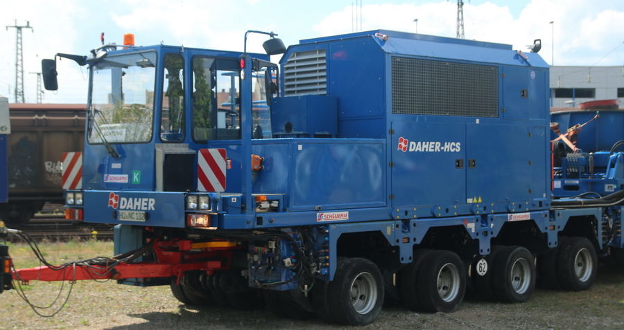 Daher-NCS Scheuerle Interkombi mit Antriebseinheit - Neue Heuler - Copyright: www.olli80.de