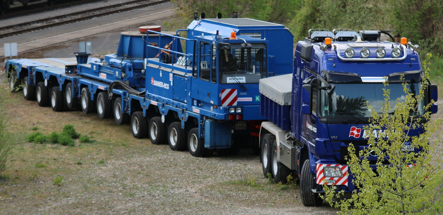 Daher-NCS Scheuerle Interkombi mit Antriebseinheit - Copyright: www.olli80.de