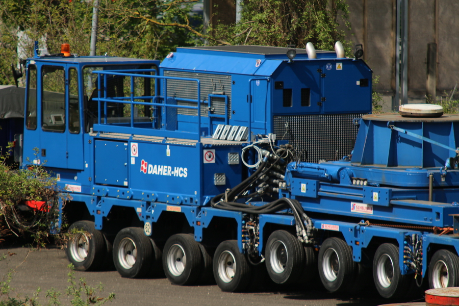 Daher-NCS Scheuerle Interkombi Antriebseinheit - Copyright: www.olli80.de