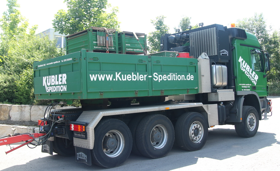 Kübler MB Actros 4160 mit Scheuerle Interkombi und Greiner Drehschemel - Copyright: www.olli80.de